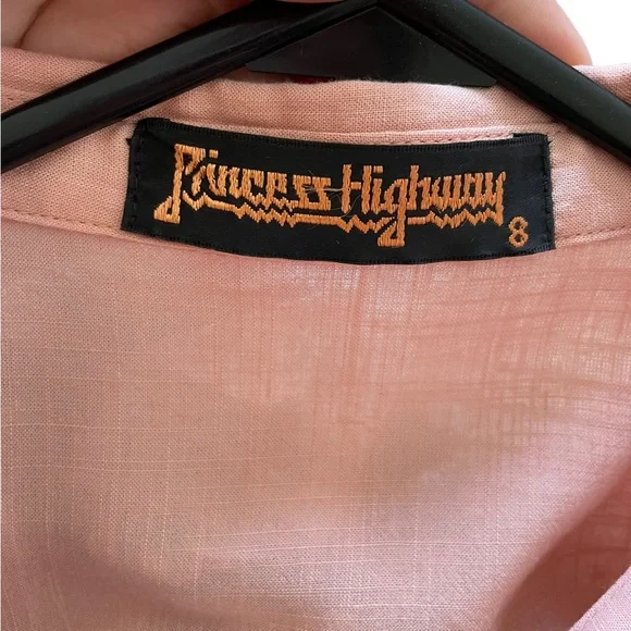 PRINCESS HIGHWAY Sz8 Peach puff sleeve button down collared top - Picture 8 of 10